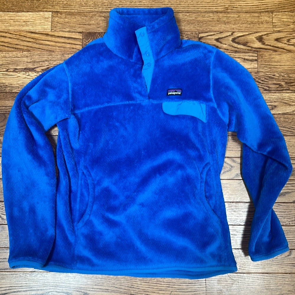 Patagonia sweatshirt